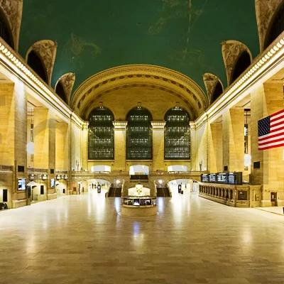 Grand Central in New York bei Nacht, Innenansicht